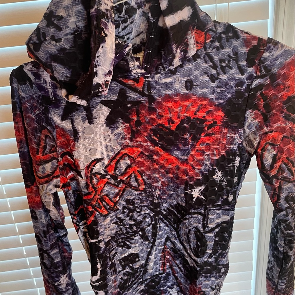 Graphic Hoodie Top in Black, Blue, Red and White with Fitted Style.